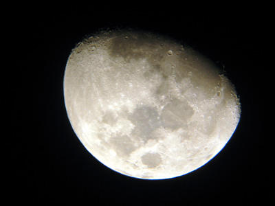 First attempt at lunar digital astrophotography.